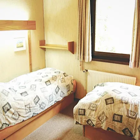 Furnished With Peaceful Neighbourhood Ferienhaus *