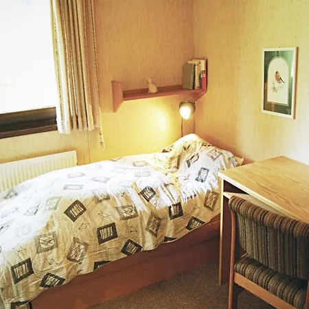 Furnished With Peaceful Neighbourhood Ferienhaus
