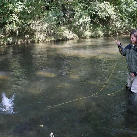 Furnished With Peaceful Neighbourhood