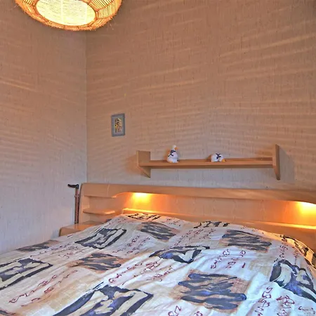 Furnished With Peaceful Neighbourhood