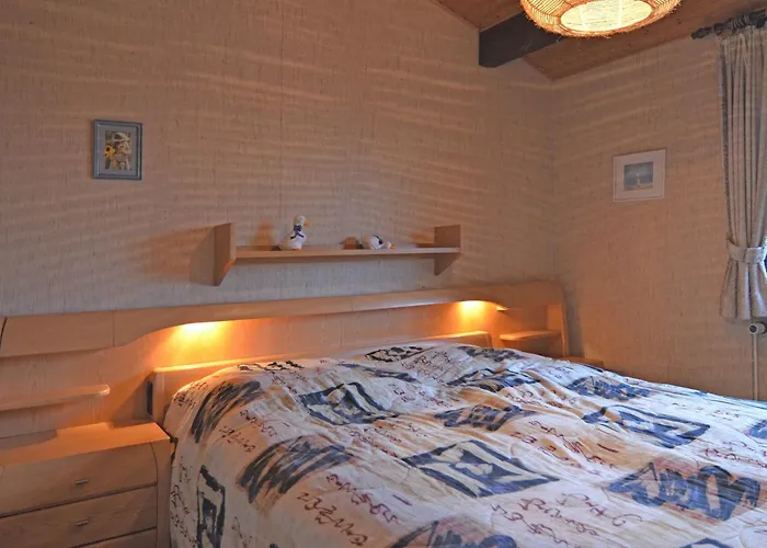 펜션 Furnished With Peaceful Neighbourhood 메체데