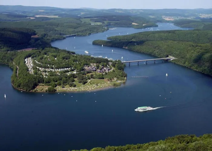 Furnished With Peaceful Neighbourhood *