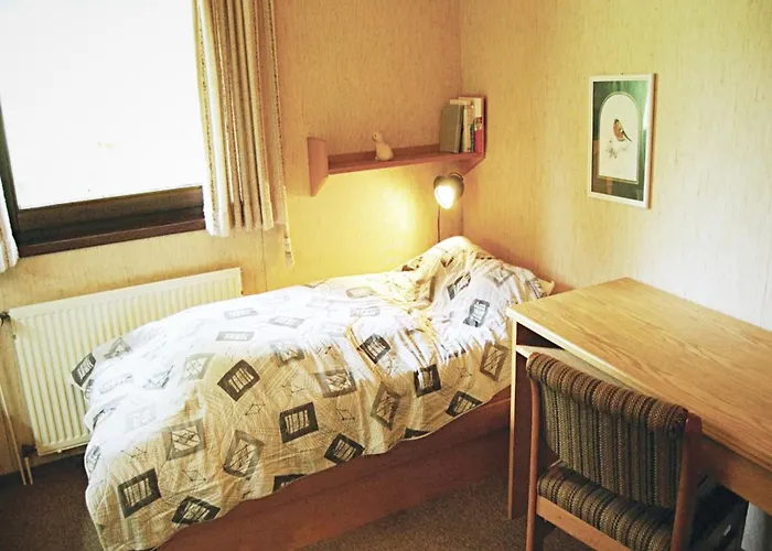 Furnished With Peaceful Neighbourhood 펜션