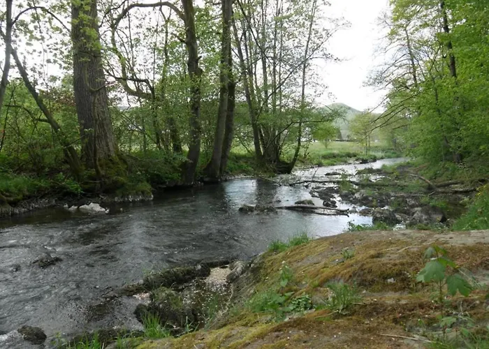 Furnished With Peaceful Neighbourhood 메체데